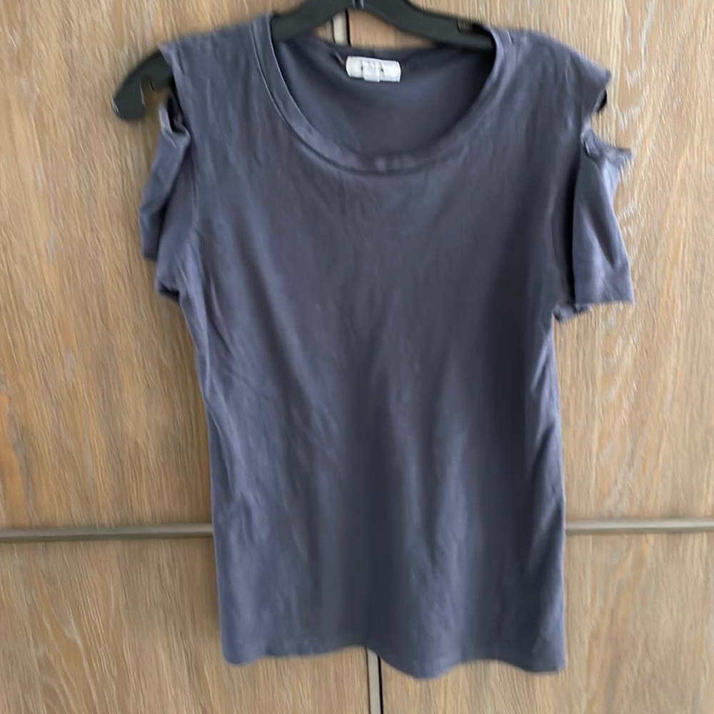 COPY - LNA short sleeve distressed style top Size Small